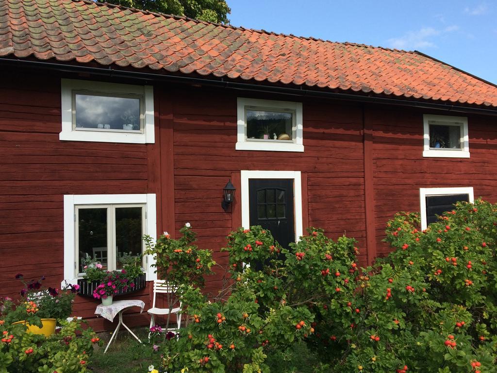 Villa Bjaerkeryd Soedergard Bed & Stable Kisa Exterior foto